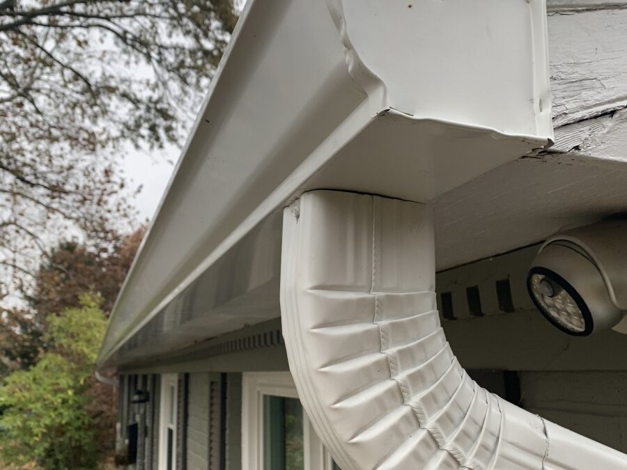 The Benefits of Seamless Gutters from Gutters Etcetera